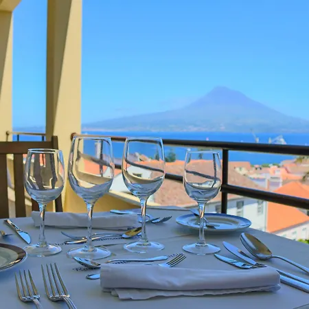 Hotel Horta 4*