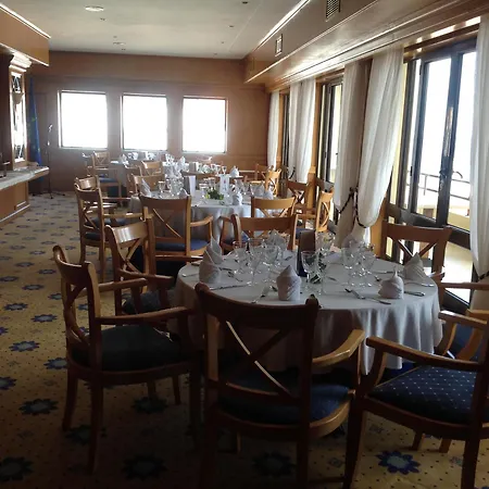 Hotel Horta הורטה