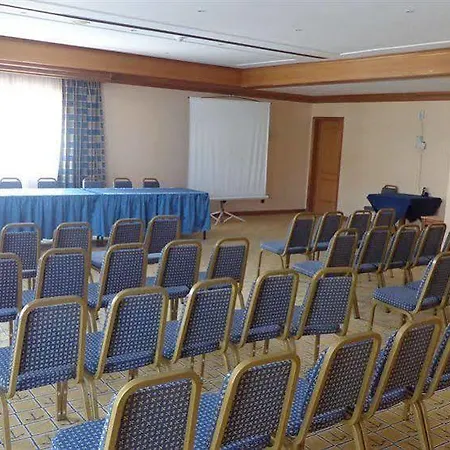 מלון Hotel Horta 4*